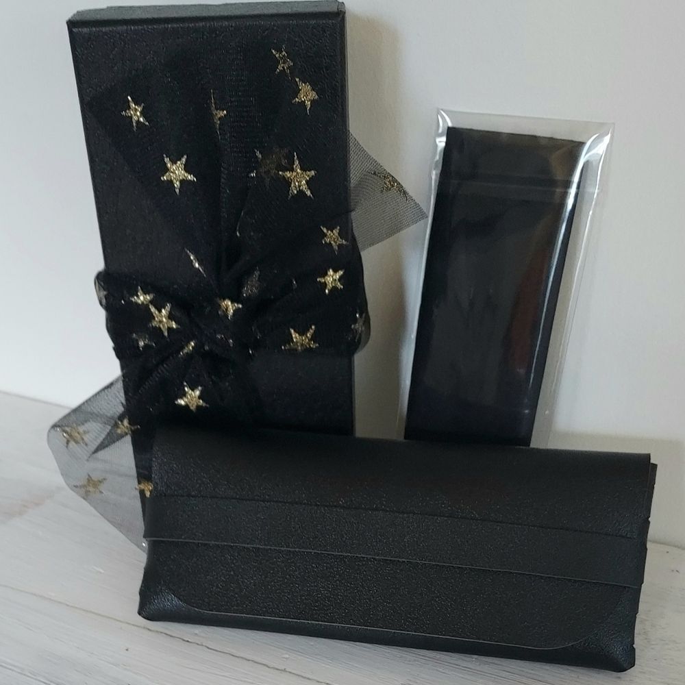 Black Faux Leather Eyeglass Case With Cleansing Cloth And Gift Box